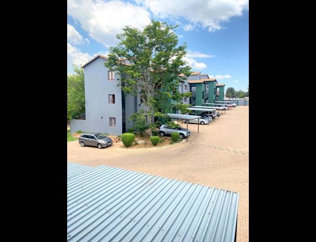 2 BEDROOM APARTMENT FOR SALE IN HONEYDEW GROVE